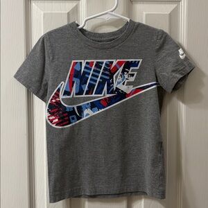 Boys Nike Charcoal Tee with Vibrant Graphic
